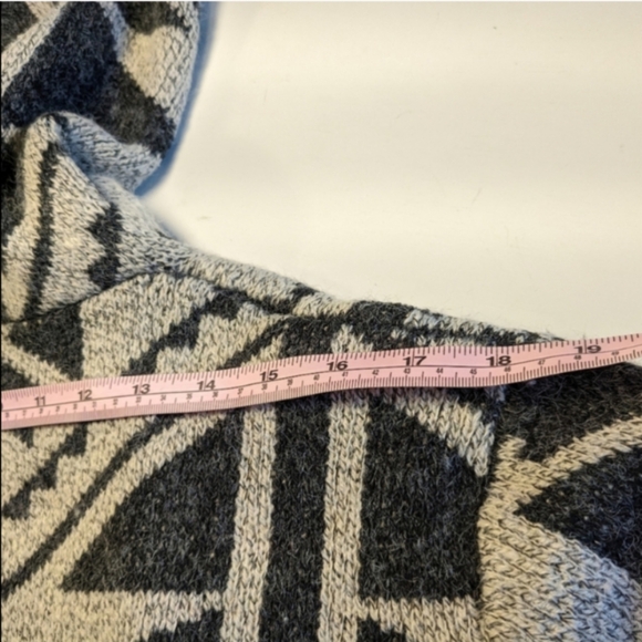 🩶 Debut Cotton Blend Long Line Open Front Hooded Geometric Aztec Cardigan, S/M - Picture 7 of 12